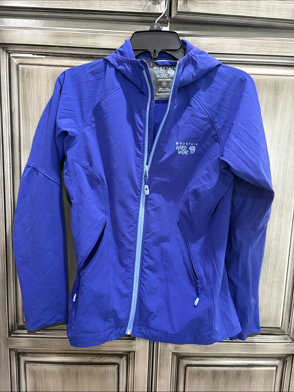Mountain Hardwear Women’s Hooded Softshell Jacket